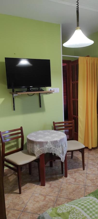 Apartmanhaz Gabriella Harkan Exterior foto