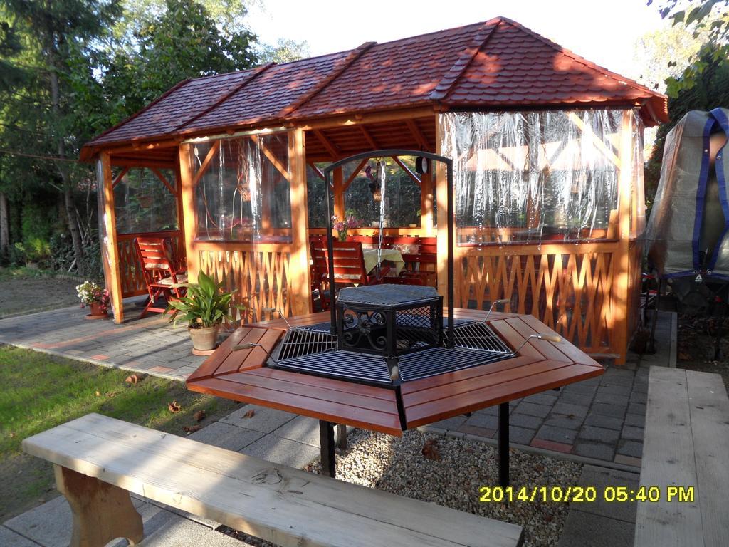 Apartmanhaz Gabriella Harkan Exterior foto
